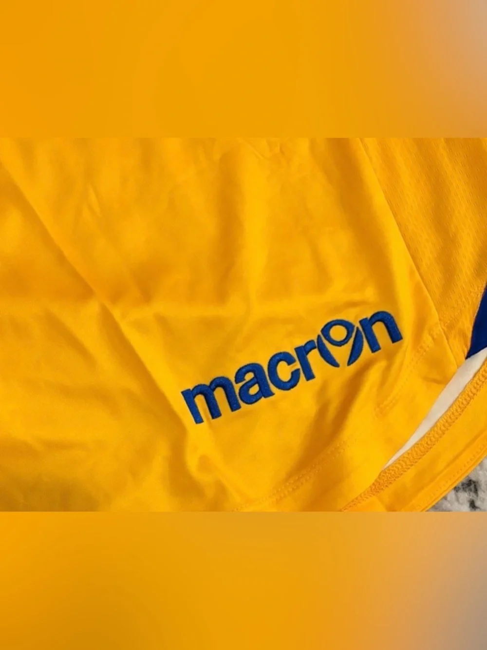Macron Authentic Crystal Palace 2016/2017 England Soccer Yellow Shorts Men’s M